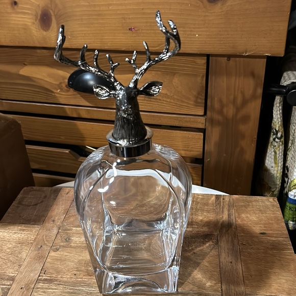 Pottery Barn 🦌 Stag Decanter BNIB - Picture 1 of 8